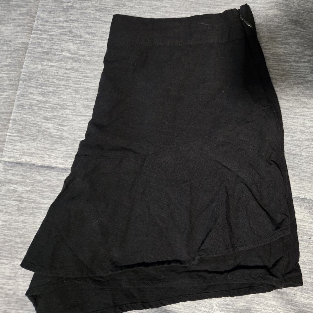 LC Lauren Conrad Elegant Black Skort